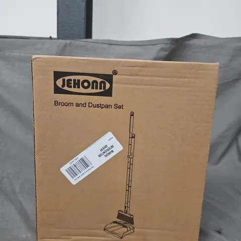 Jehom Broom and Dustpan Set – Boxed