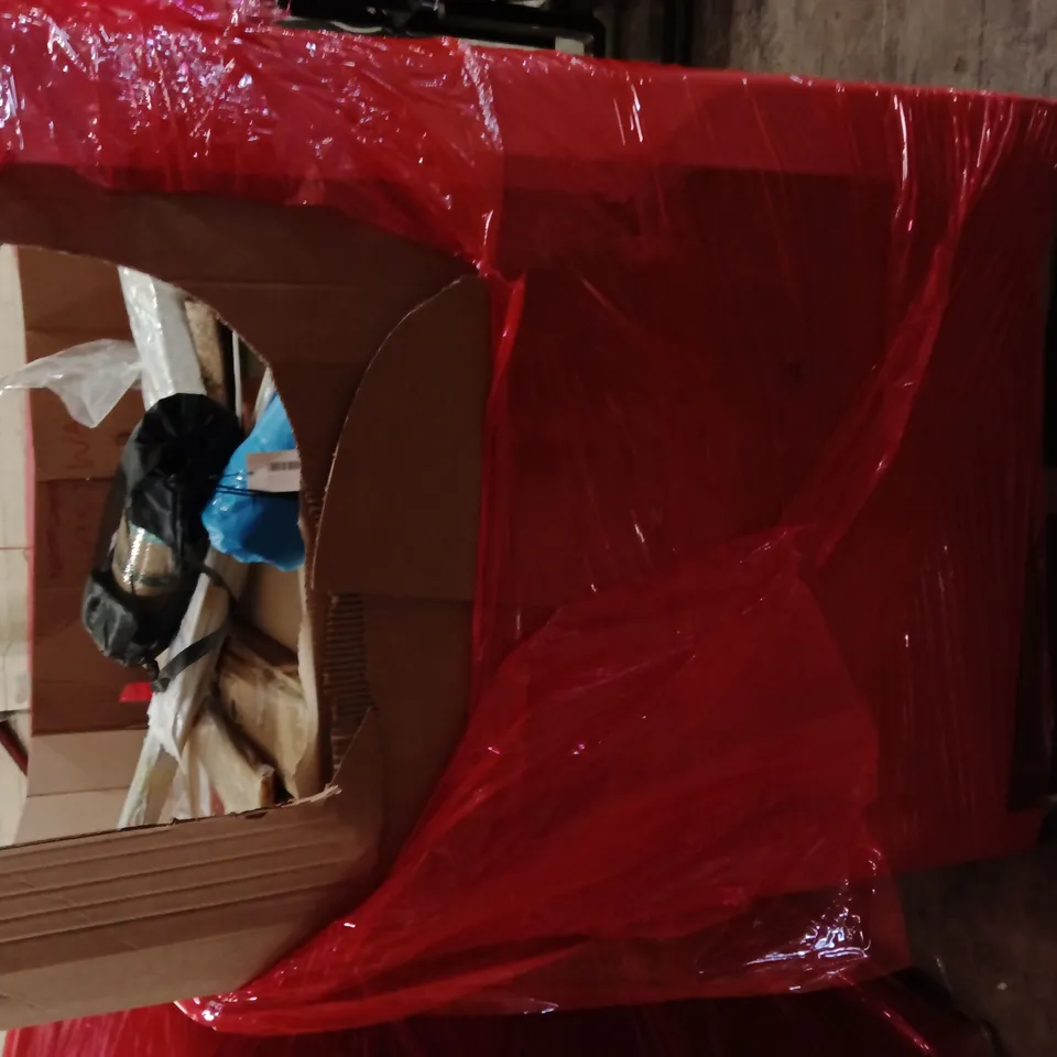 PALLET OF ASSORTED HOUSEHOLD GOODS AND PRODUCTS TO INCLUDE;WREATH, STORAGE WALL CABINET, PHOTO FRAME