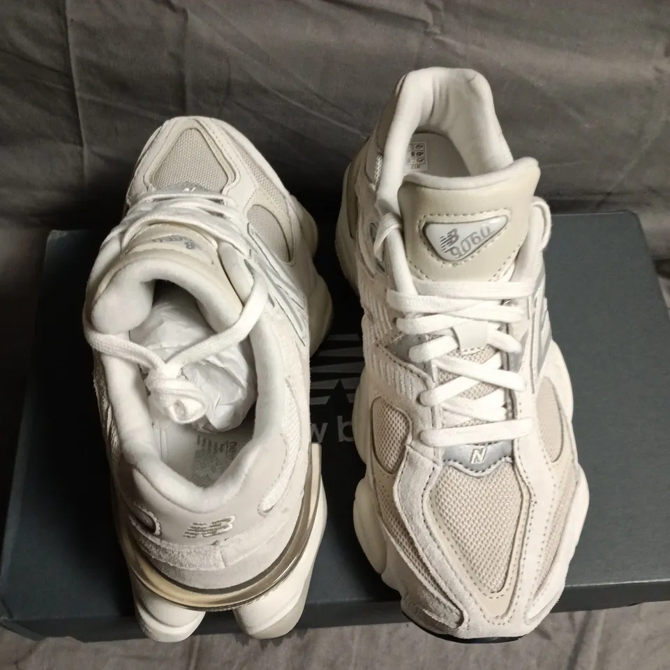 NEW BALANCE U9060WHT TRAINERS IN WHITE - UK 4.5