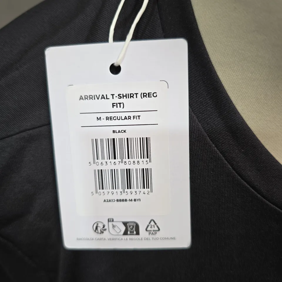 GYMSHARK ARRIVAL T-SHIRT (REGULAR FIT) – BLACK, SIZE M