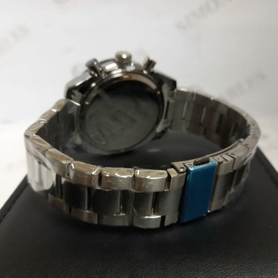 LATOR CALIBRE BLACK DIAL CHRONOGRAPH STYLE BRACELET STRAP WATCH RRP £635