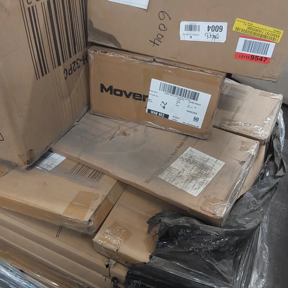 PALLET CONTAINING A LARGE QUANTITY OF BOXED BOOT STANDS AND OTHER ASSORTED ITEMS