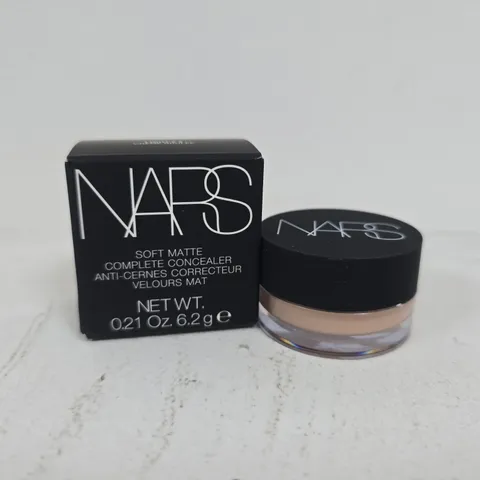BOXED NARS SOFT MATTE COMPLETE CONCEALER 6.20 G (LIGHT 2.5 CREME BRULEE)