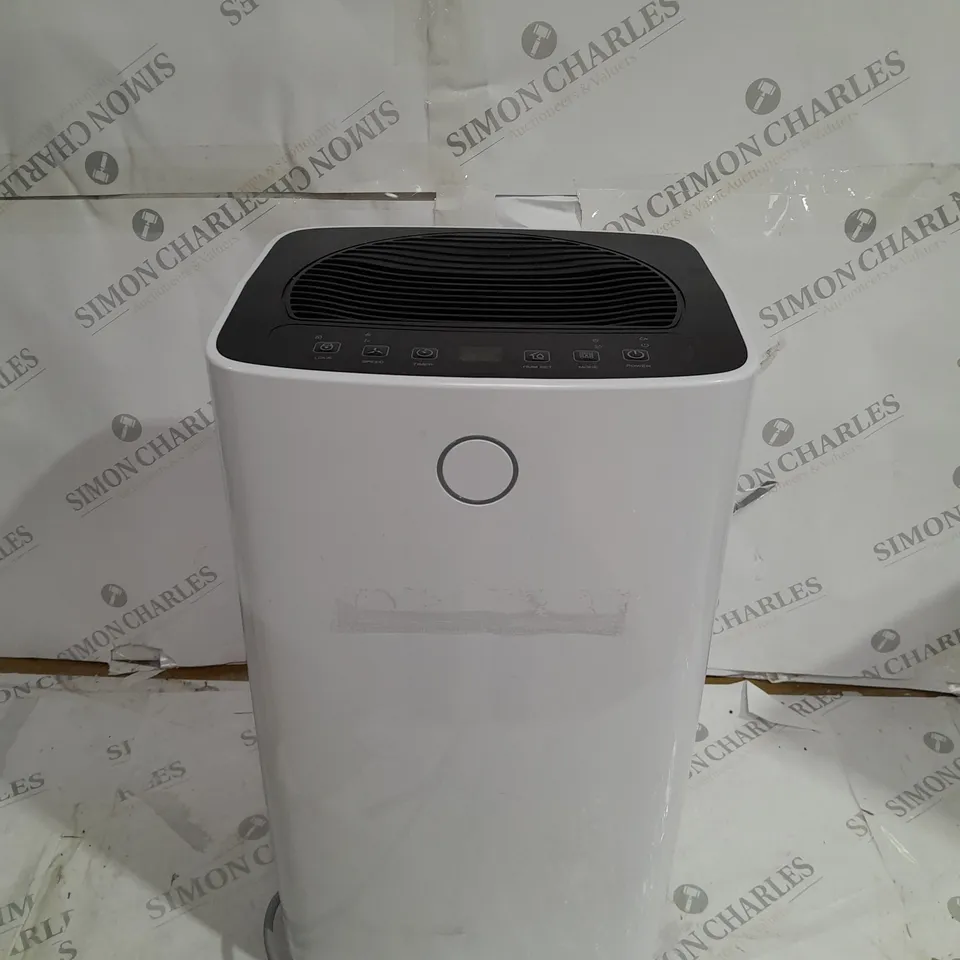 OUTLET 12L DEHUMIDIFIER WITH 2L WATER TANK AND TIMER