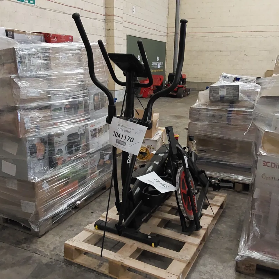 REEBOK CROSS TRAINER AND JLL IC400 ELITE INDOOR BIKE - UNPROCESSED RAW RETURNS