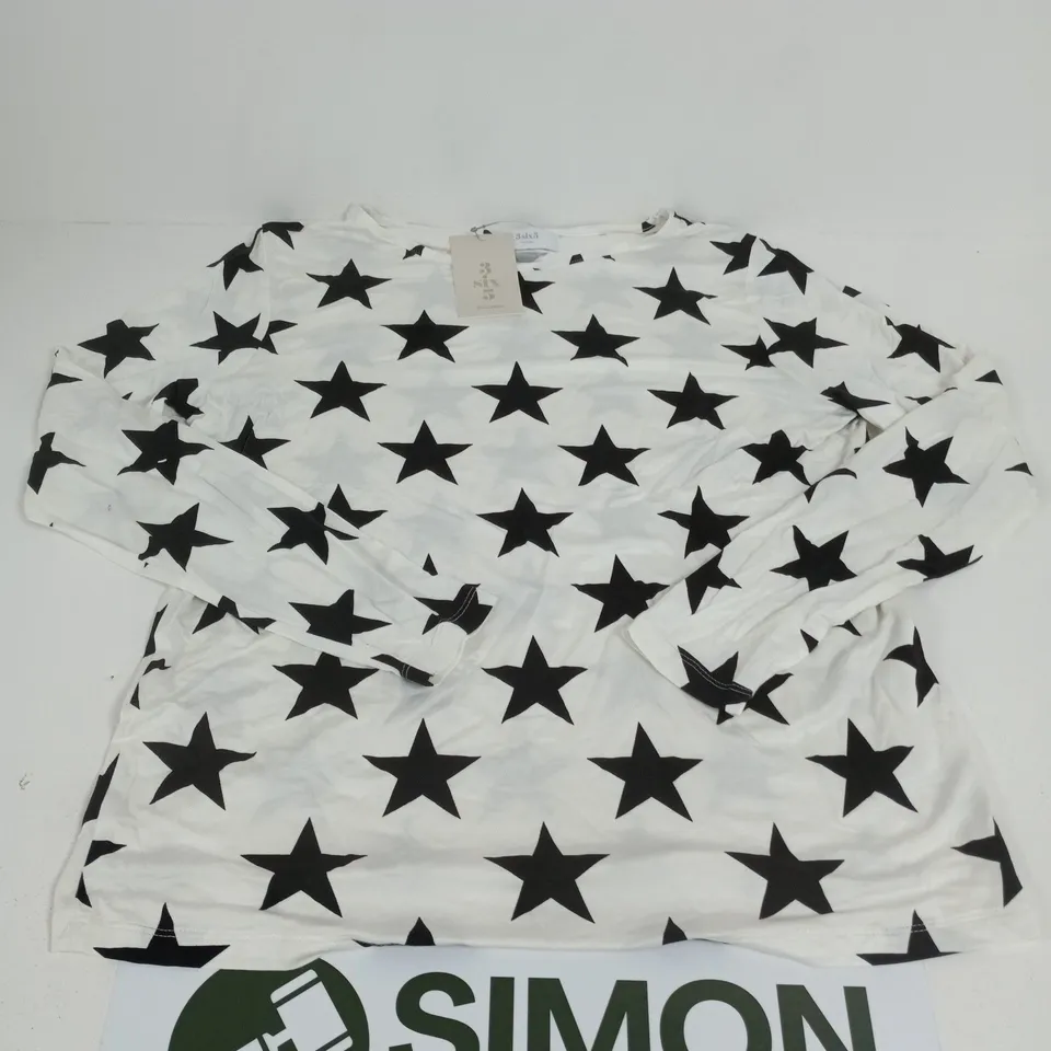 FREEMAN'S STAR PRINT CREW NECK PAJAMAS - UK SIZE 12