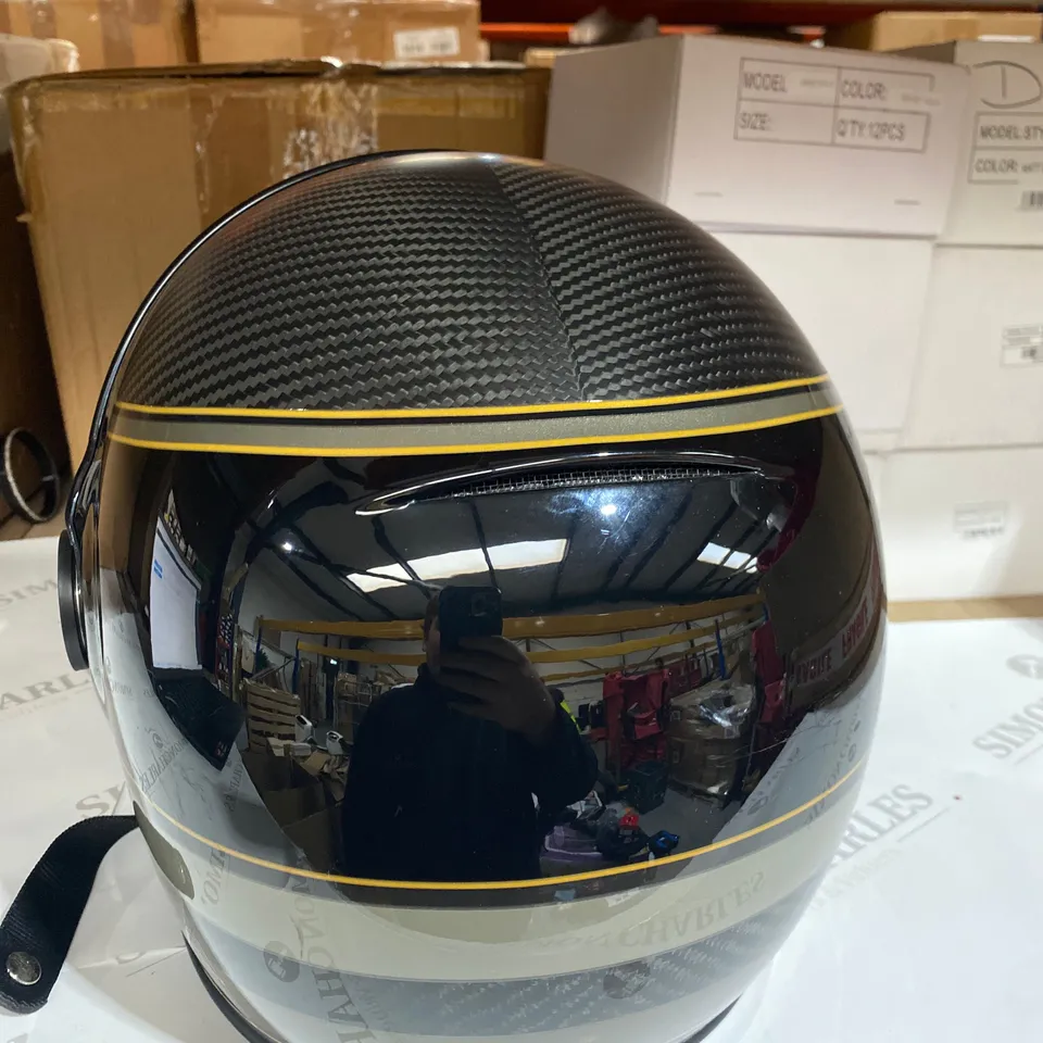 BELL MOTORCYCLE HELMET