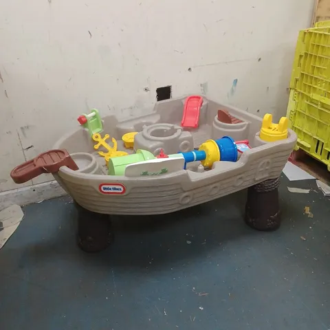 BOXED LITTLE TIKES ANCHORS AWAY SAND WATER TABLE 