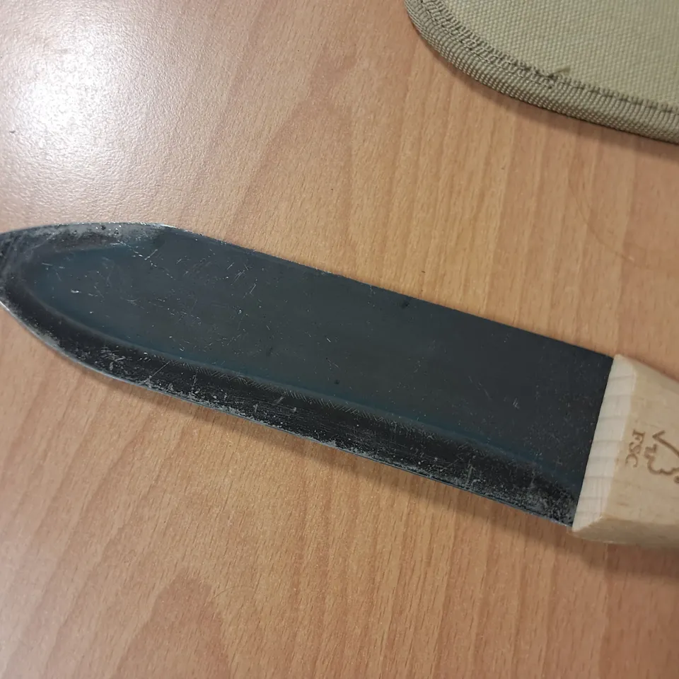 NIWAKI HORI HORI PRO WEEDING TROWEL