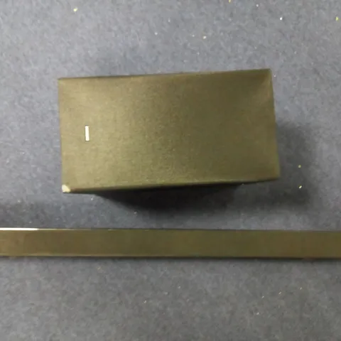 SAMSUNG B420 SOUNDBAR WITH SUBWOOFER AND GAME MODE 