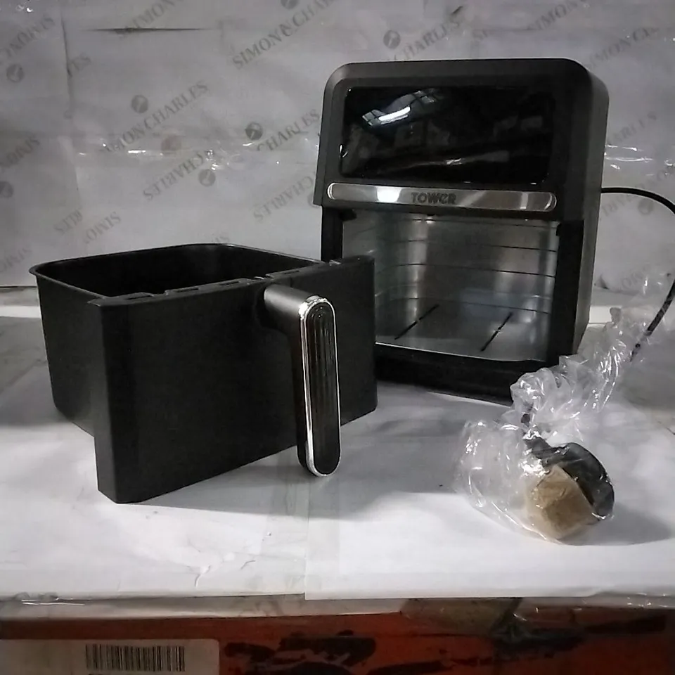 BOXED TOWER 5 LITRE DIGITAL AIR FRYER 