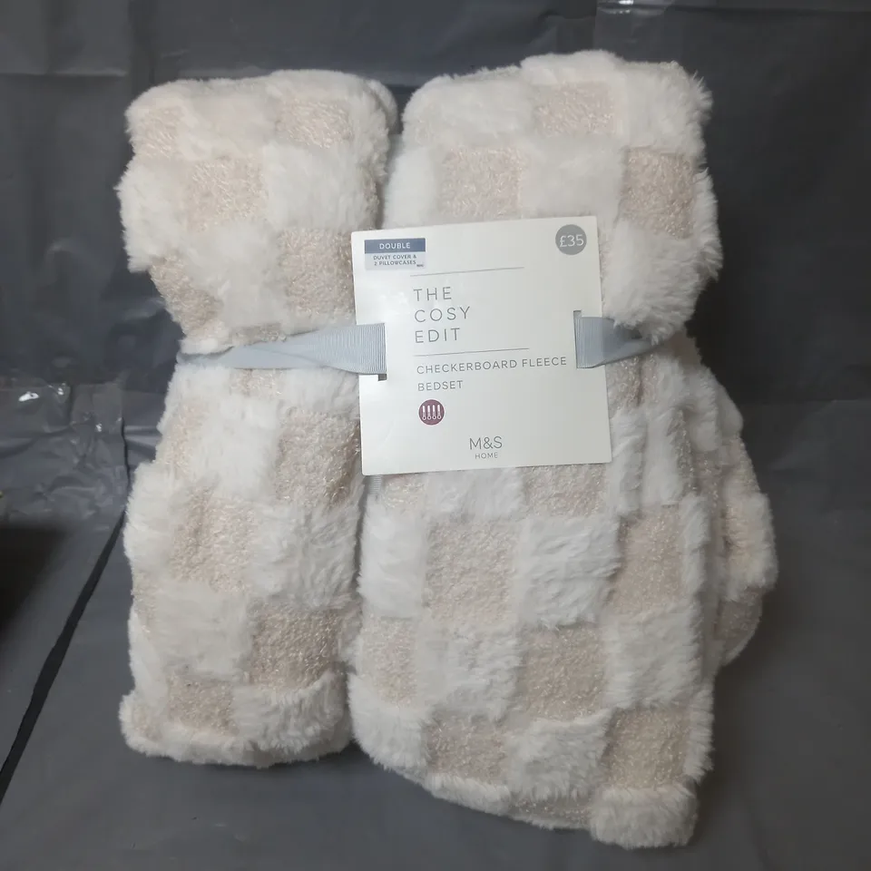 M&S THE COSY EDIT CHECKERBOARD FLEECE BEDSET 