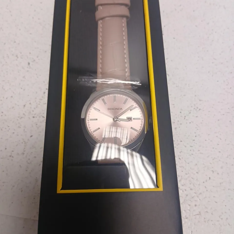 SEKONDA WRISTWATCH WITH BEIGE LEATHER STRAP – BOXED