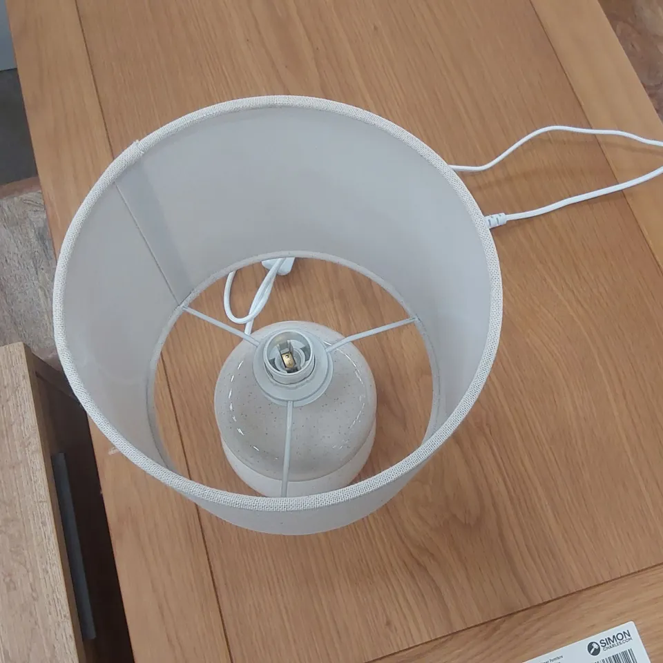 34CM TABLE LAMP BASE COLOUR: BEIGE