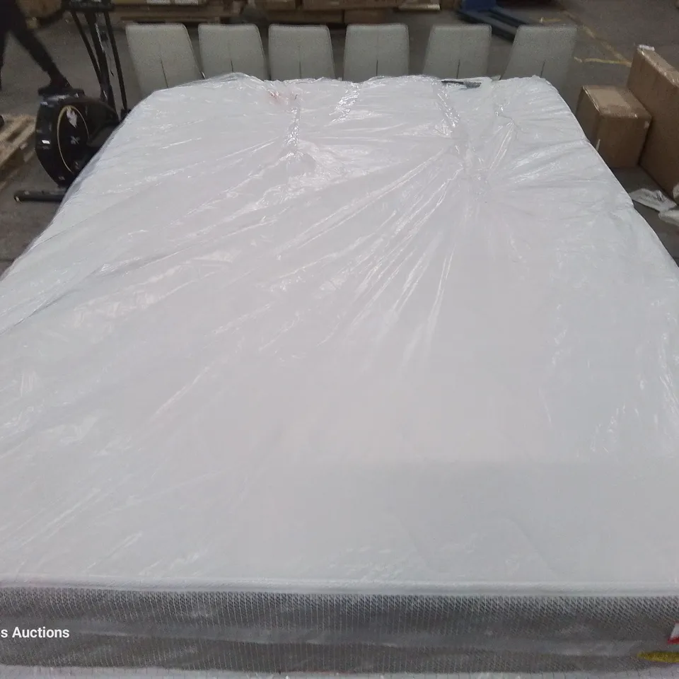QUALITY BAGGED AND ROLLED HYBRID 4'6" MEMORY NATURAL FOAM MATTRESS 