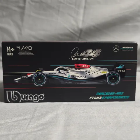 1:43 BBURAGO LEWIS HAMILTON MERCEDES AMG W13