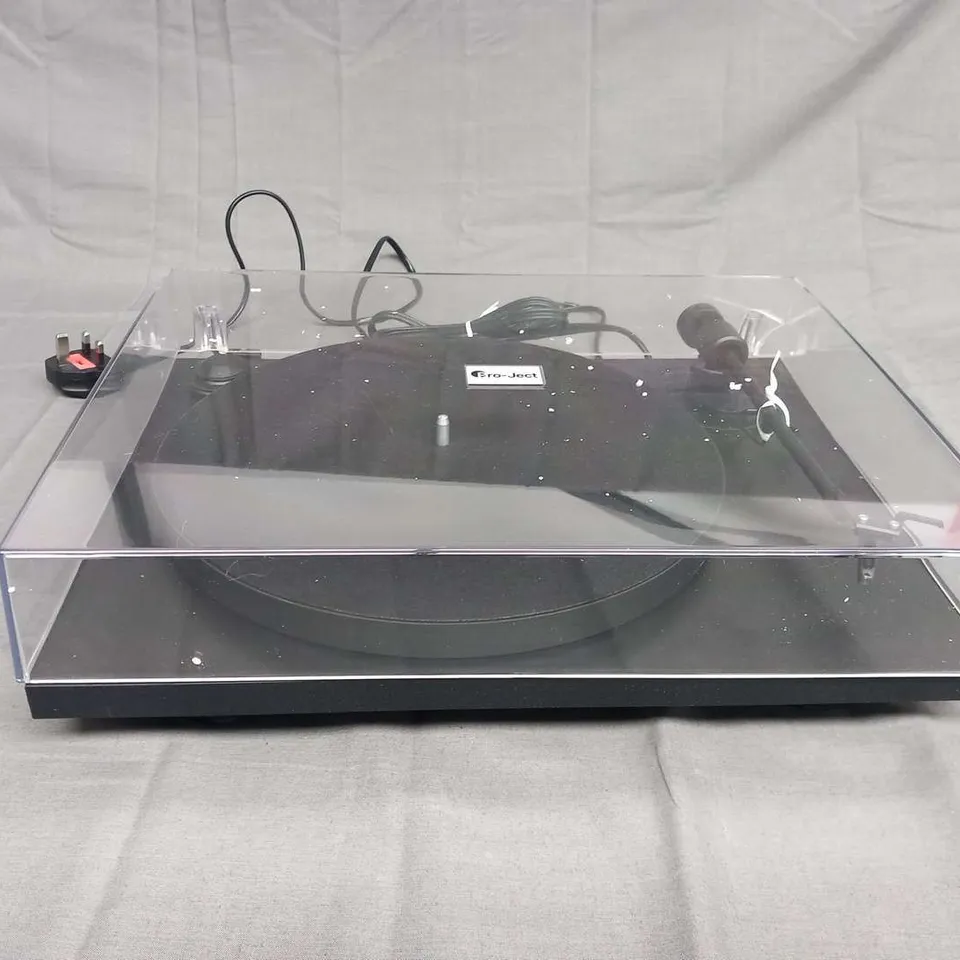 PROJECT PRIMARY E BLACK TURNTABLE