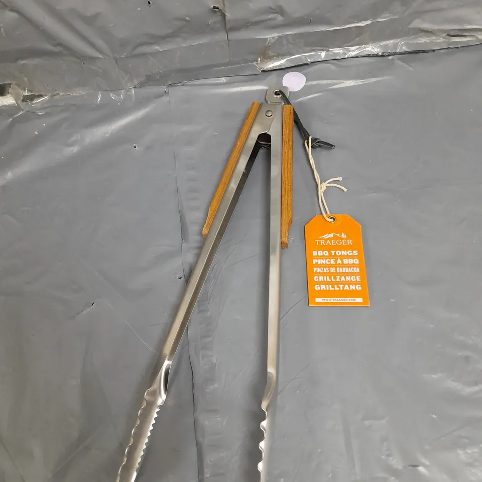 TRAEGER BBQ TONGS