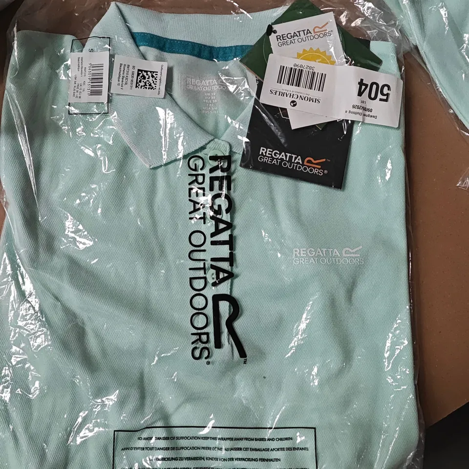 LOT OF 15 BRAND NEW REGATTA WOMENS MAVERICK T-SHIRTS IN GREEN - VARIOUS SIZES