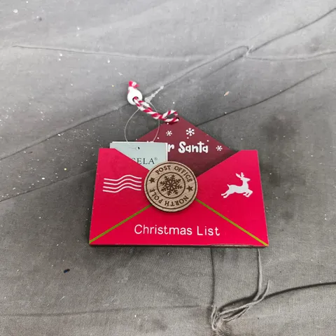 APPROXIMATELY 24 GISELA GRAHAM LONDON DEAR SANTA CHRISTMAS LIST ORNAMENTS 