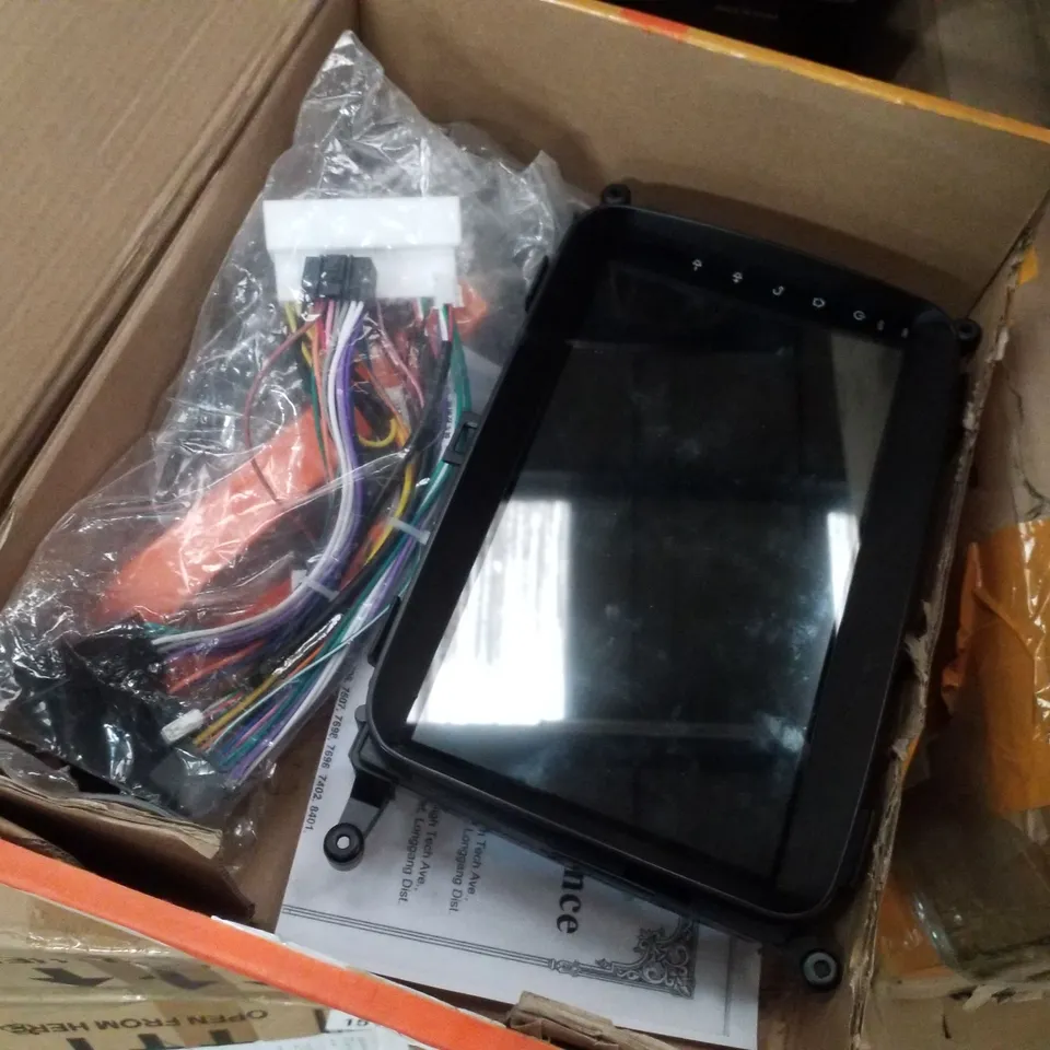 BOXED CAR DISPLAY SCREEN