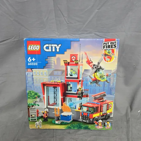 LEGO CITY 60320 PUT OUT FIRES FIRE STATION - BOXED