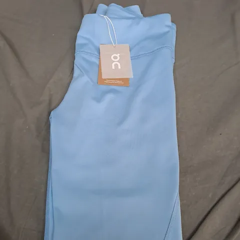 ON -RUNNING PERFORMANCE TIGHTS SIZE M