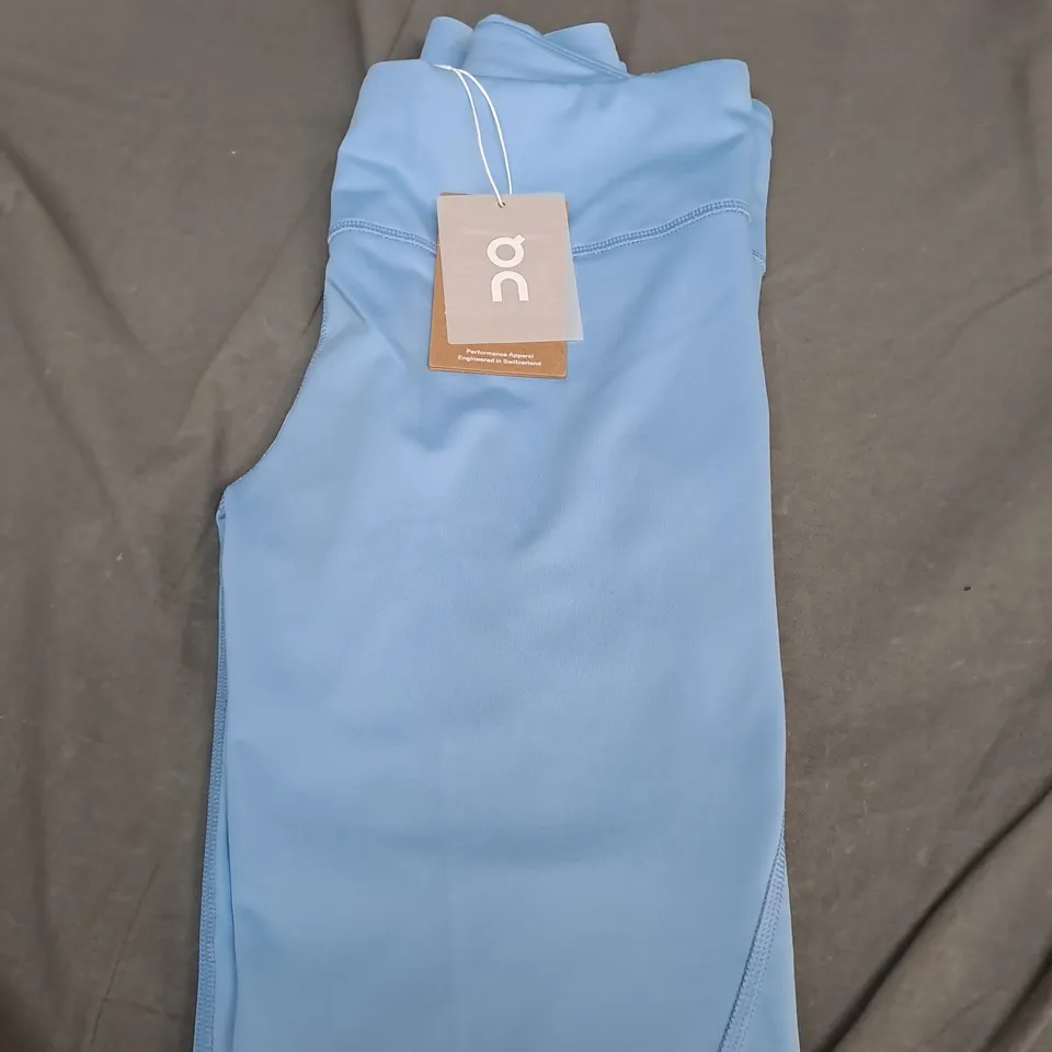 ON -RUNNING PERFORMANCE TIGHTS SIZE M