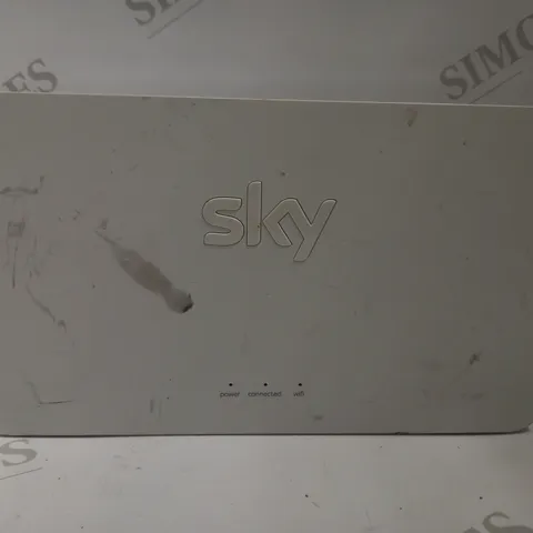 SKY Q WIRELESS WIFI BOOSTER - WHITE SE210