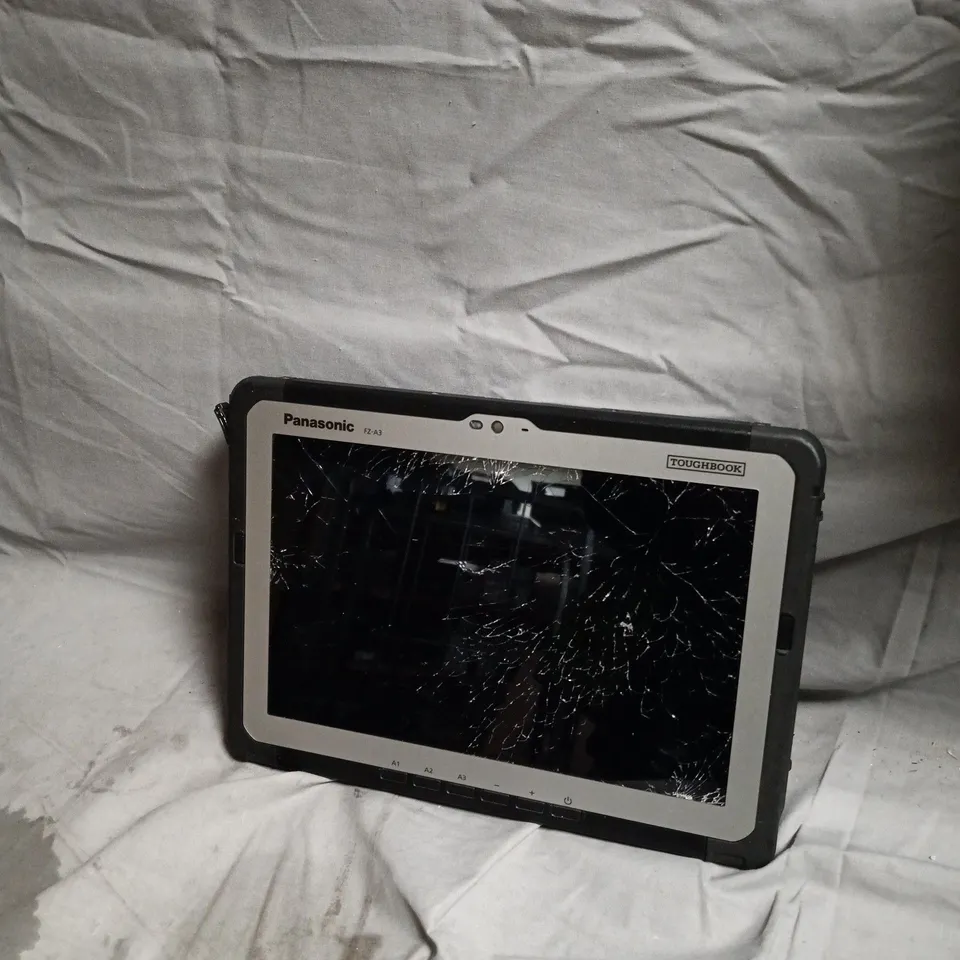PANASONIC TOUGHBOOK FZ A3 - DAMAGED SCREEN 