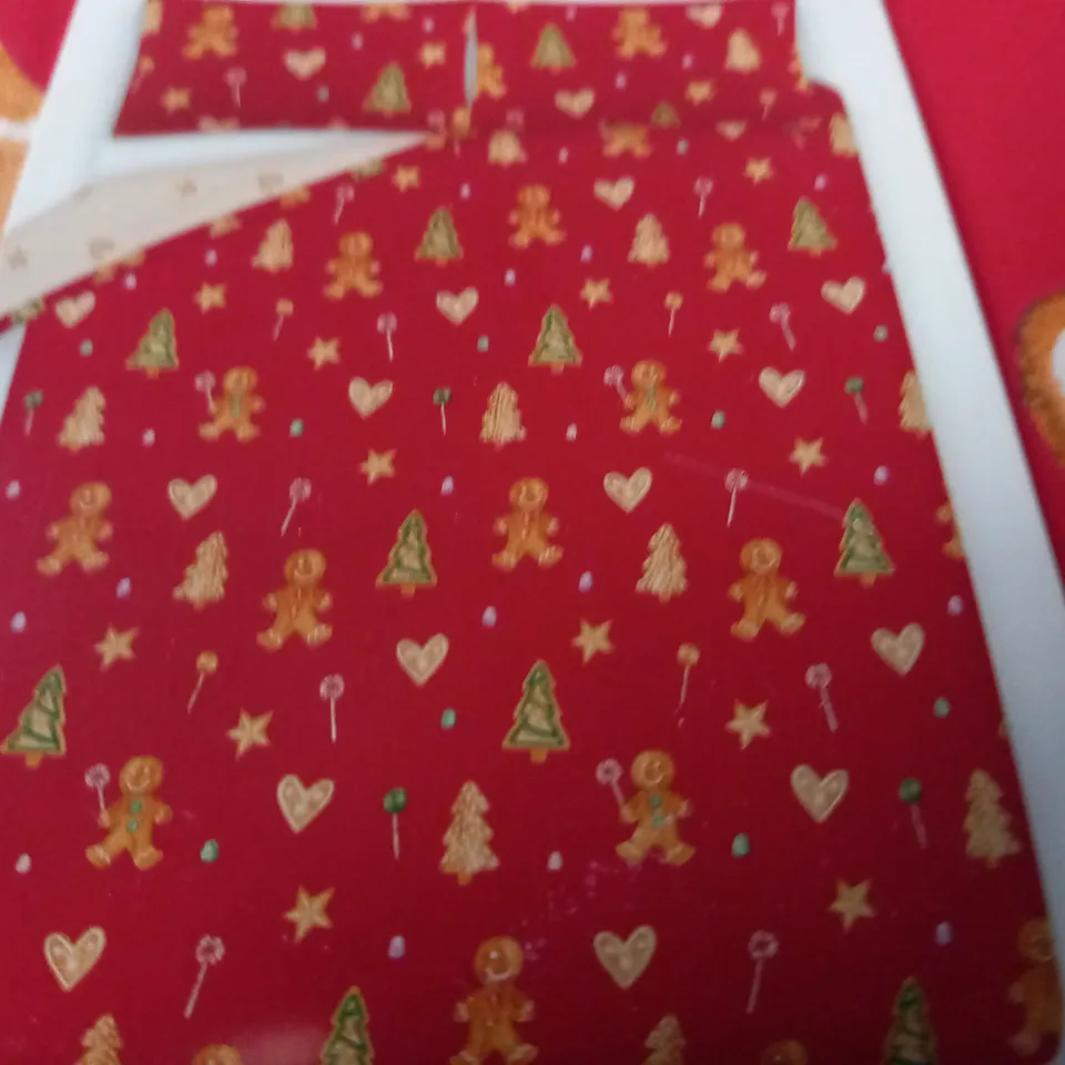 DOUBLE GINGERBREAD THEMED DUVET SET