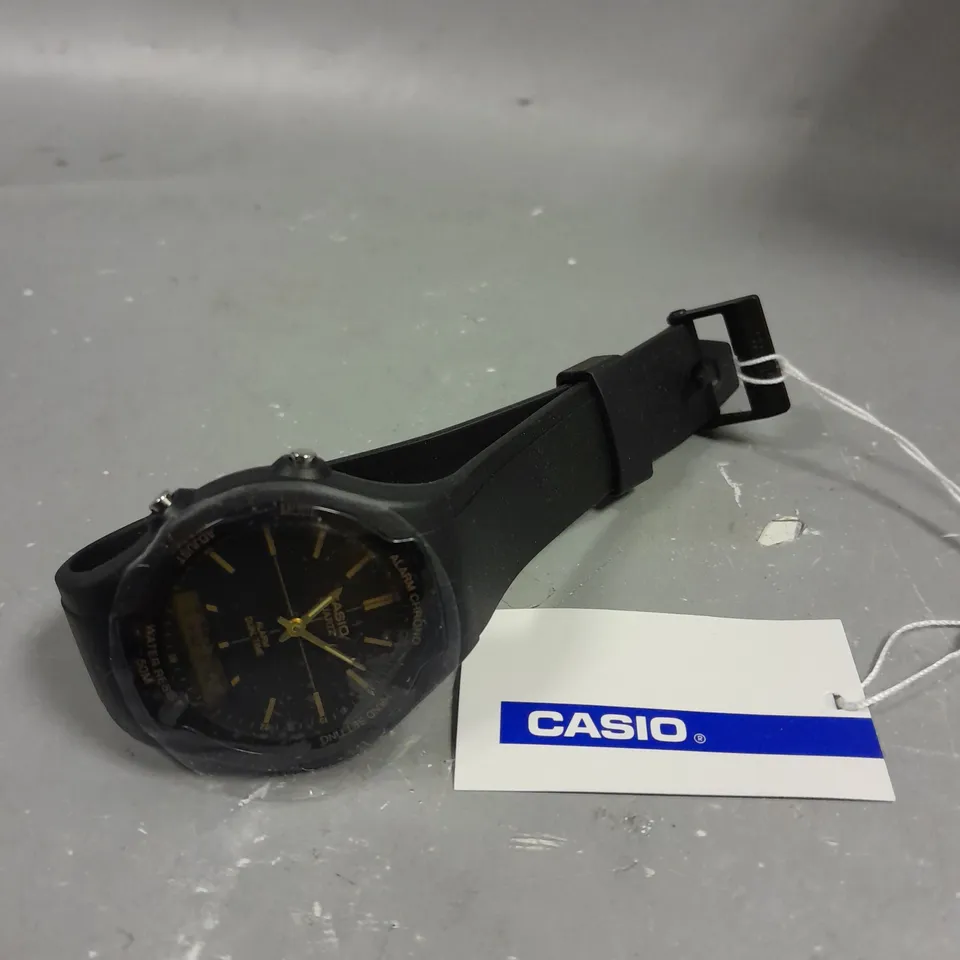 CASIO MEN'S ALARM AND BLACK RESIN STRAP WATCH
