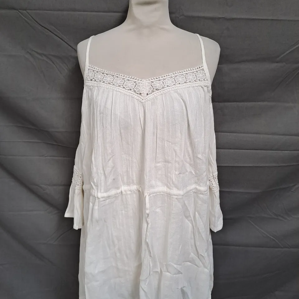 SUPERDRY VINTAGE COLD SHOLD MINI DRESS IN WHITE - SIZE 8