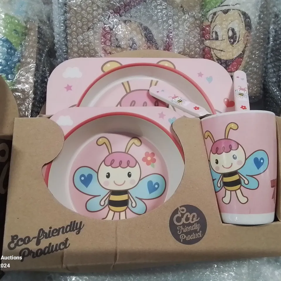 12 SETS OF CHILDREN'S ECO FRIENDLY PLATE, BOWL, CUP AND CUTLERY SETS.