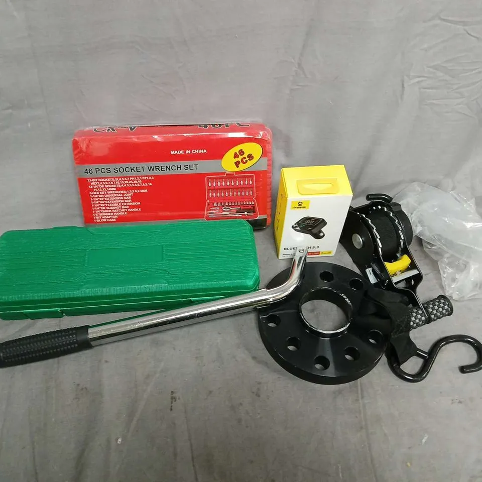 APPROXIMATELY 10 ASSORTED VEHICLE PARTS & ACCESORIES TO INCLUDE 46 PCS SOCKET WRENCH SET, BASEUS BLUETOOTH 5.0 TRANSMITTER, CAR WINCH, ETC