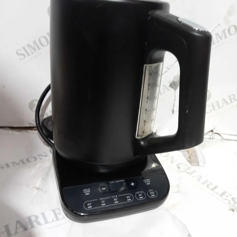 BOXED NINJA PERFECT TEMPERATURE KETTLE KT200UK