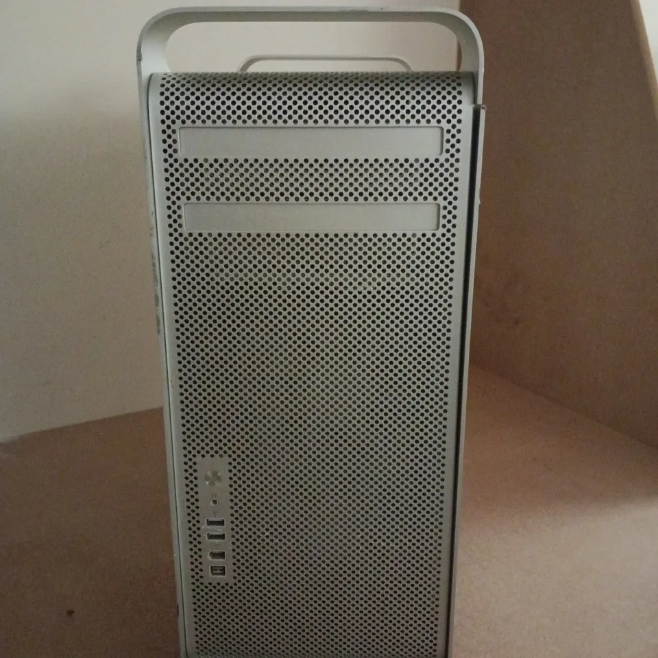 APPLE POWER MAC G5 WORKSTATION DESKTOP A1177