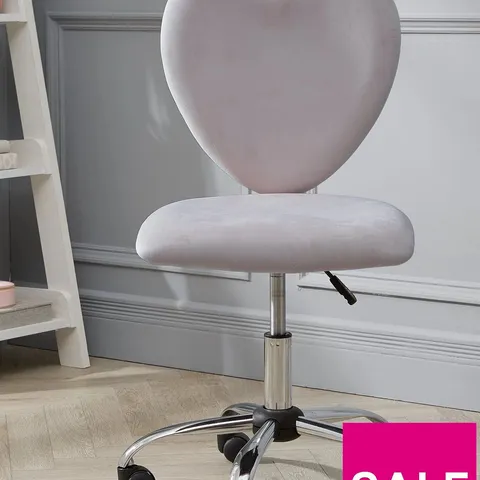 HEART GREY OFFICE CHAIR