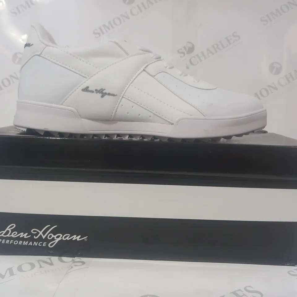 BOXED PAIR OF BEN HOGAN SHOES IN WHITE UK SIZE 8