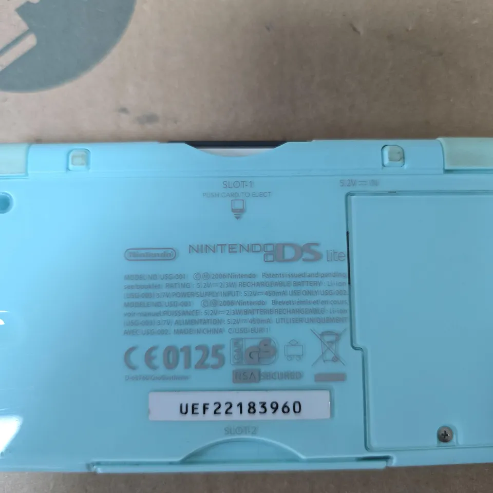 NINTENDO DS LITE – BLUE HANDHELD CONSOLE WITH STYLUS