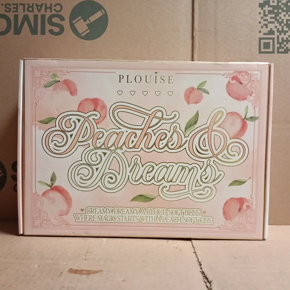 P.LOUISE PEACHES & DREAMS MYSTERY COSMETIC BOX SET