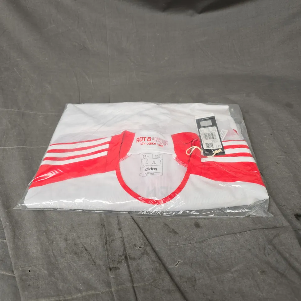 ADIDAS FC BAYERN 23/24 HOME JERSEY IN WHITE/RED SIZE 3XL