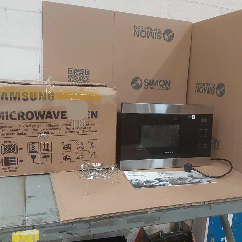 SAMSUNG MG22M8274AT 850W BUILT-IN MICROWAVE OVEN 