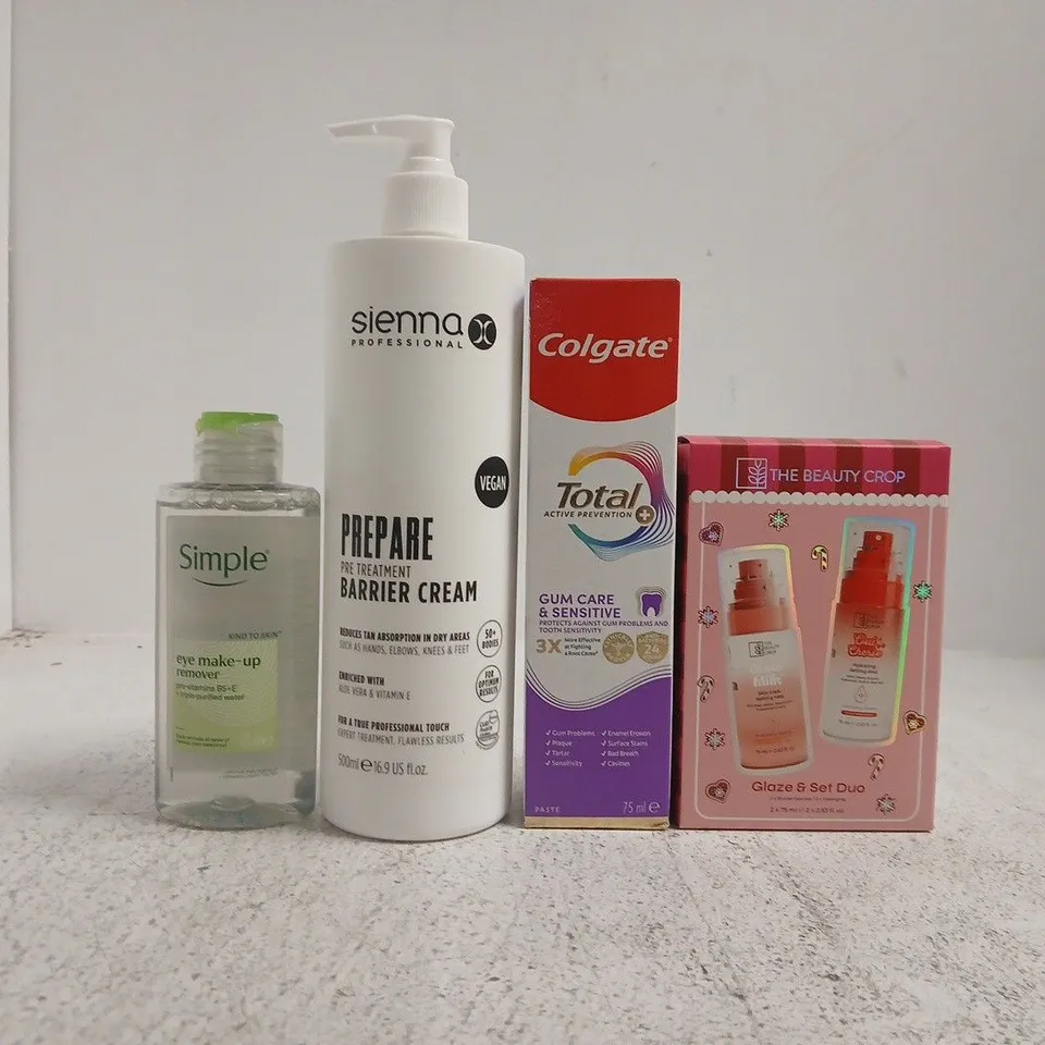 APPROXIMATELY 12 ASSORTED COSMETIC ITEMS INCLUDING VARIOUS MAKES AND BRANDS - COLLECTION ONLY
