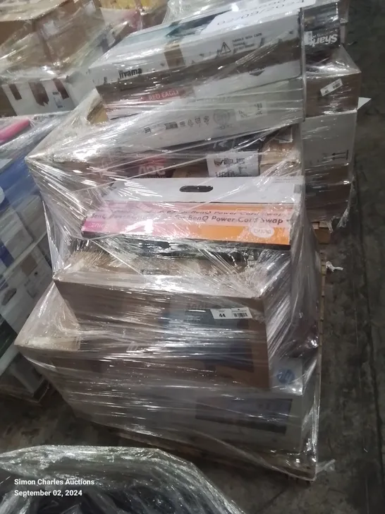 Lot 44: PALLET OF APPROXIMATELY 19 UNPROCESSED RAW RETURN MONITORS TO ...