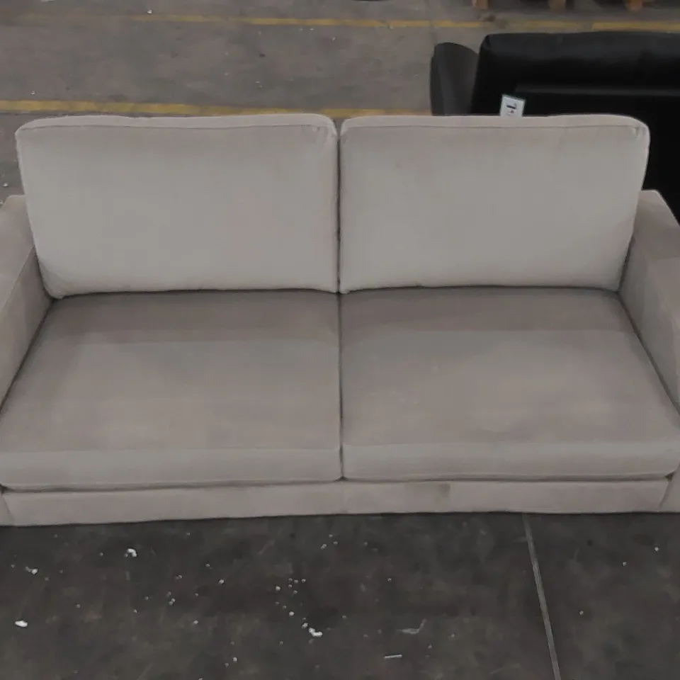 QUALITY DESIGNER 3-SEATER VELVET SOFA 