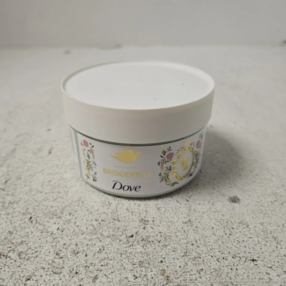DOVE X BRIDGERTON LOVE & MEADOWS LIMITED EDITION BODY SCRUB 225ML