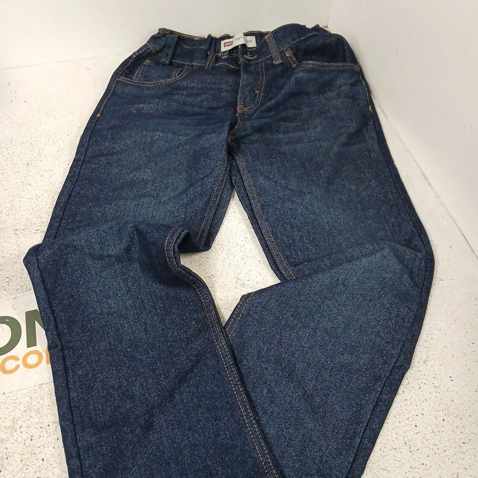 LEVI'S 514 STRAIGHT JEANS – MEN'S, UK 28 (W28 L30), INDIGO DENIM
