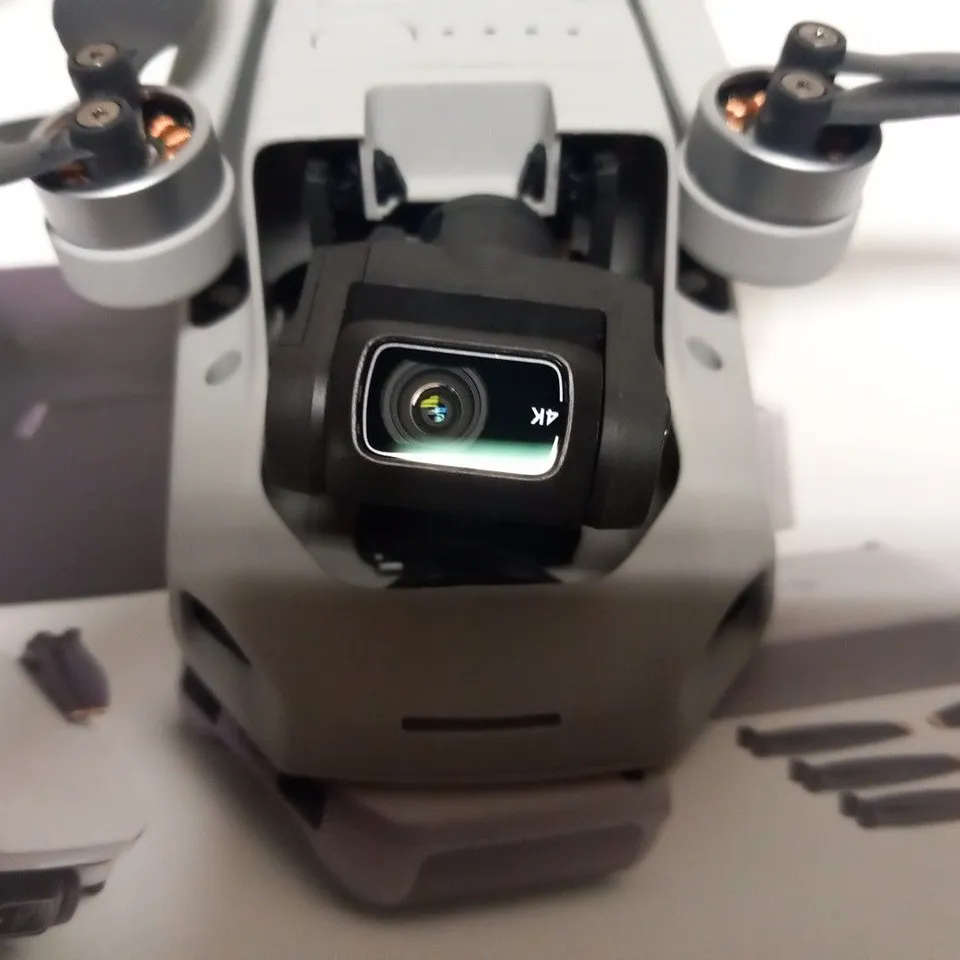 DJI MINI 2 DRONE BUNDLE 