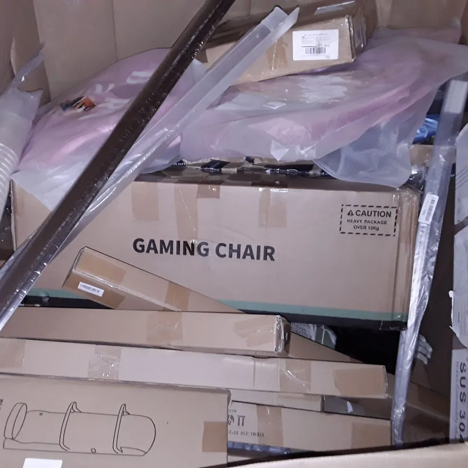 UNPROCESSED PALLET OF ASSORTED ITEMS TO INCLUDE GARDENJOY 5FT FOLDING TABLE, CARPET PROTECTOR AND BOXED GAMING CHAIR